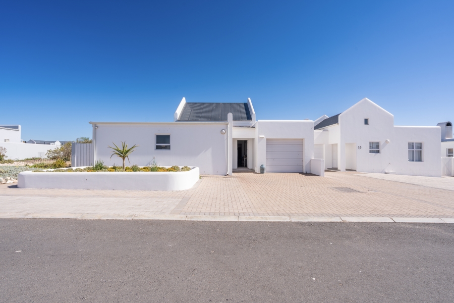 3 Bedroom Property for Sale in Laguna Hills Western Cape